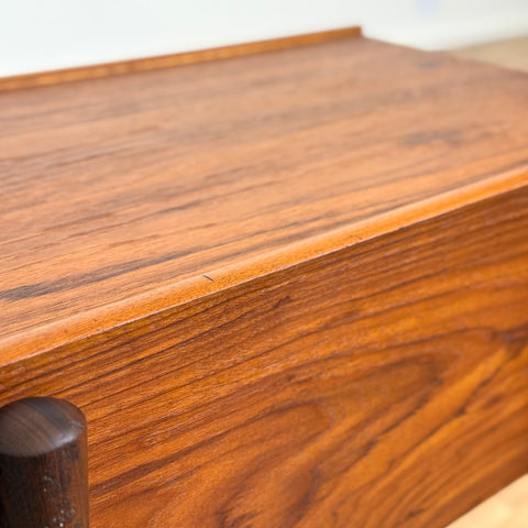 Side table / Sewing table in teak, 1950s-60s, Denmark